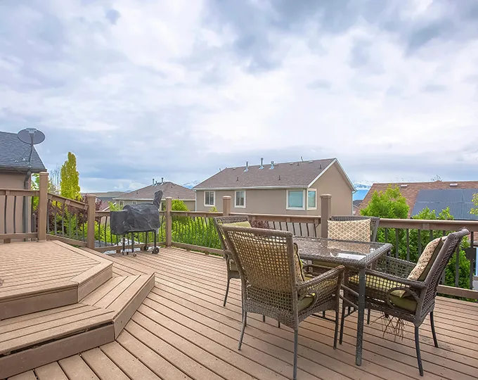 TFH Construction Collinsville IL - Deck Replacement & Installation Solutions